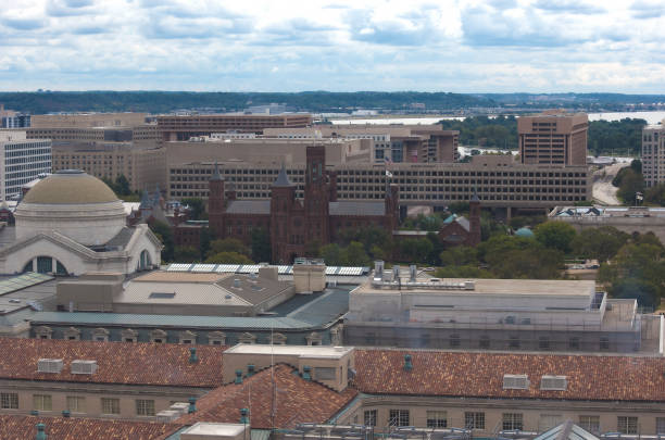 istock Aerial View of Washington DC. HDR Image. 687614102