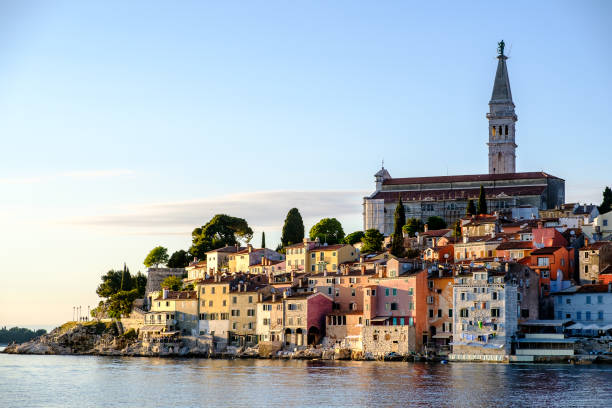 istock old town rovinj - croatia 687622454