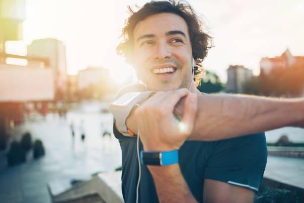 istock Morning exercising in the city 687635690