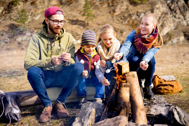 istock Family is on a picnic 687685800