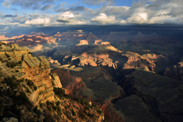 istock Sunrise from the South Rim 687718912