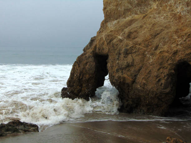 istock Incoming Waves At A Beach In Malibu 687776694