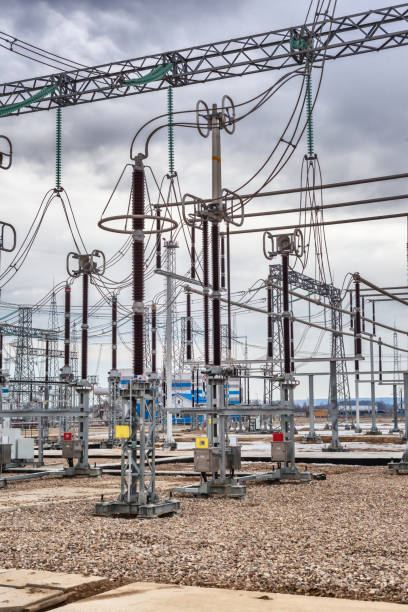 istock Electric power plant 687790828