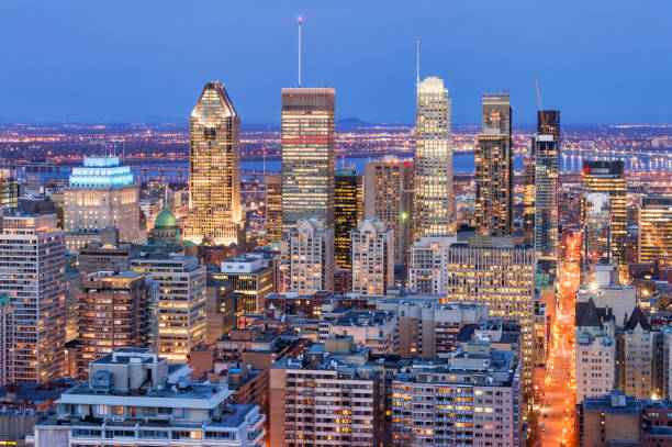 istock Montreal Skyline at sunset from Kondiaronk Belvedere 687802698