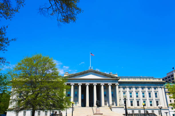istock United States Treasury Building 687878584