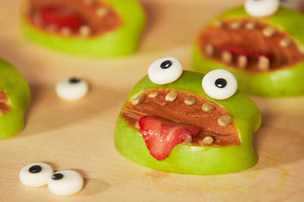 istock apple frog, for kids fun food design 687936124