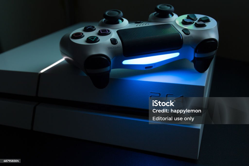 295,600+ Video Game Console Stock Photos, Pictures & Royalty-Free Images -  iStock