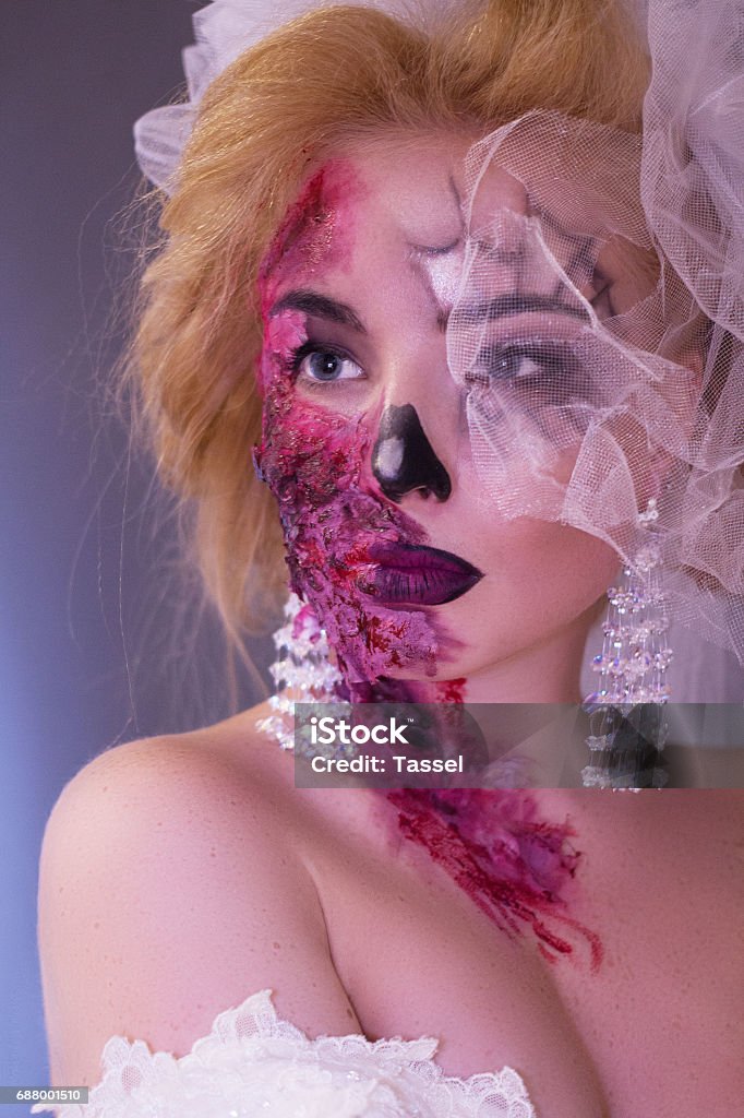 compresión Majestuoso déficit Retrato De Una Novia Con Un Maquillaje Para Halloween Foto de stock y más  banco de imágenes de Adulto - iStock