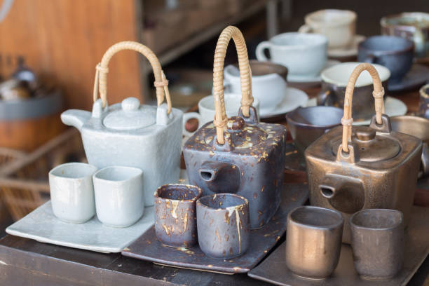 istock Luxury teapot with cup in vintage style. 688068912