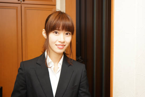 istock Women in suits 688214760