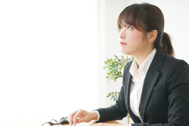 istock Women in suits 688270838