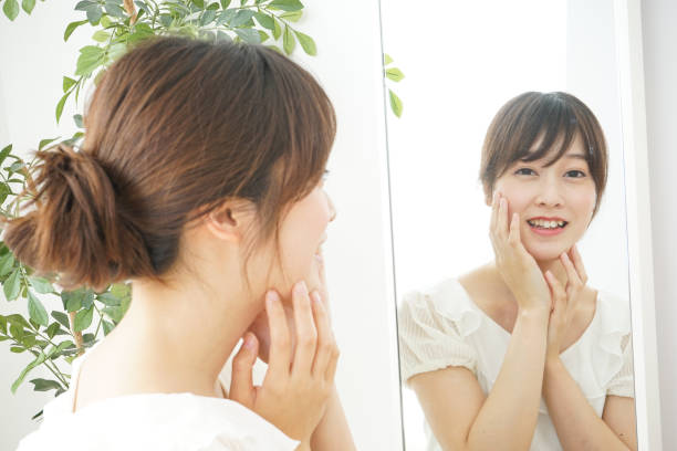 istock Women in front of the mirror 688274766