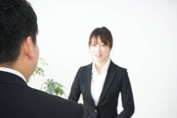 istock Men and women to have a conversation 688292320