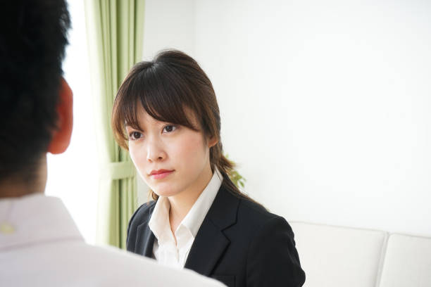 istock Men and women to have a conversation 688298566