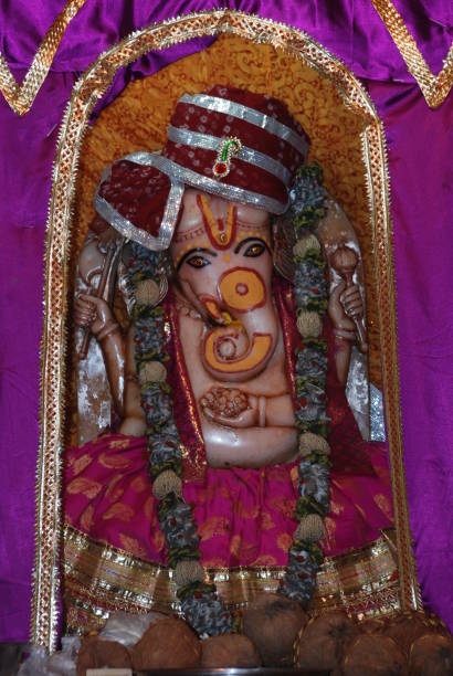 istock GOD OF OMEN GANESHA 688328514