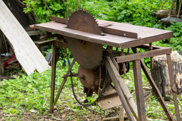 Rusty circular saw in old sawmill Rusty circular saw in old sawmill sawmill gravy stock pictures, royalty-free photos & images