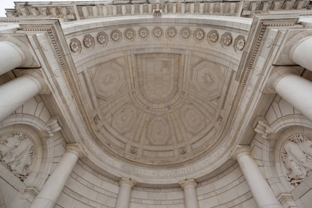 Memorial Amphiteater Arlington National Cemetery, Virginia, USA The Memorial Amphiteater ornated ceiling in the Arlington National Cemetery gravesite honoring the fallen in wars fought by Americans. memorial amphitheater stock pictures, royalty-free photos & images