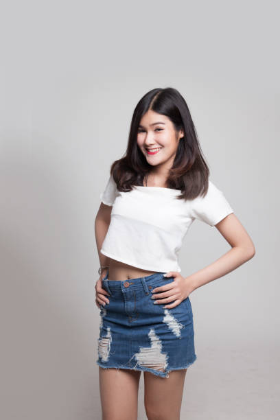 istock Beautiful young Asian woman. 688465720