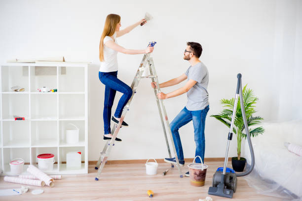 istock Couple renovating apartment 688518804