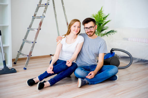 istock Couple renovating apartment 688519000