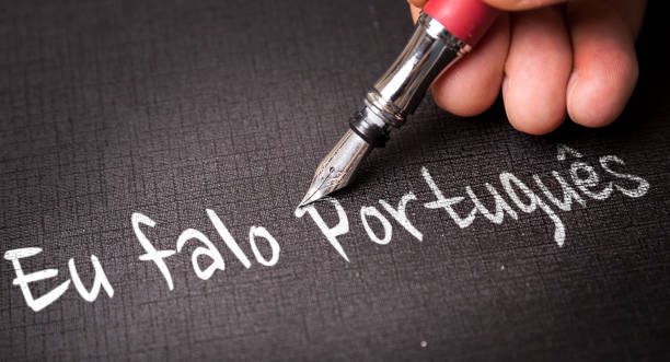 istock I Speak Portuguese (in Portuguese) 688568058
