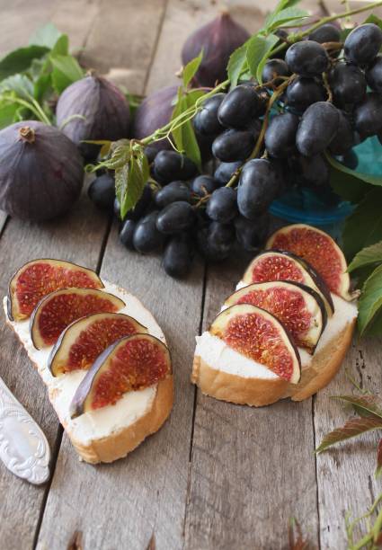 istock Sandwiches with ricotta, fresh figs 688602546
