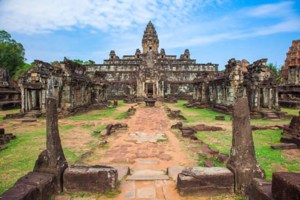 istock Bakong Prasat temple in Angkor Wat 688610324