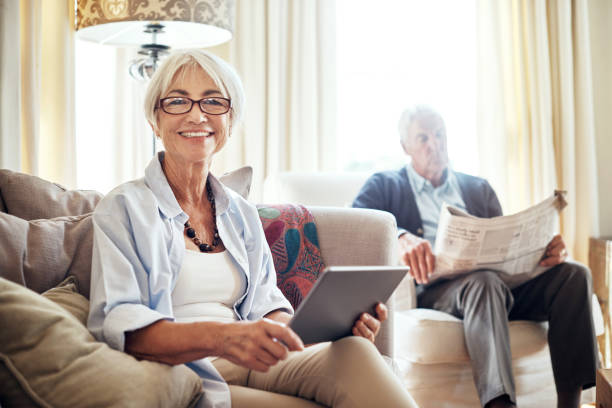 istock I prefer browsing multiple sites instead of just one newspaper 688949138