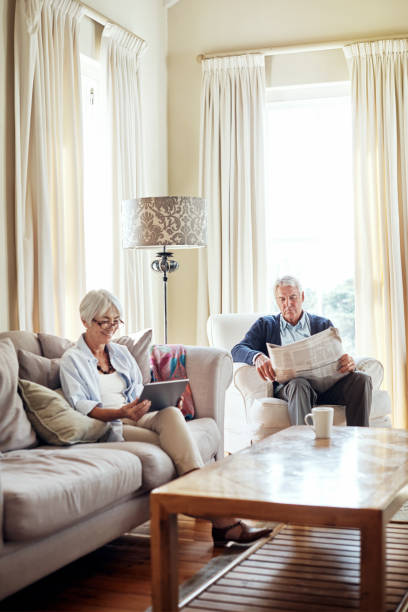 istock Catching up on the news 688949148