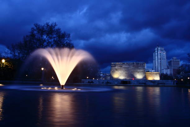 https://farm9.staticflickr.com/8650/16435821127_82e558aafb_o.jpg