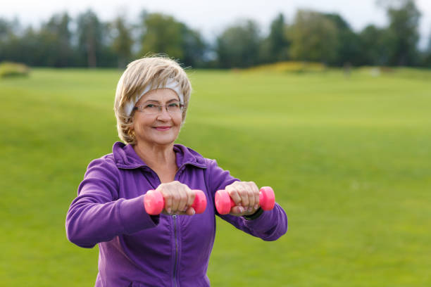 istock Mature woman workout in the park 688966646