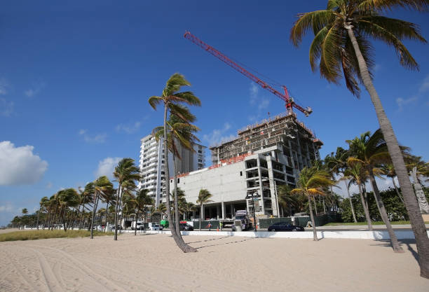 nuevo edificio va a fort lauderdale beach - fort lauderdale fort florida beach fotografías e imágenes de stock