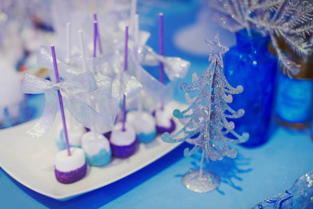 istock Details of winter style birthday candy bar 689103404