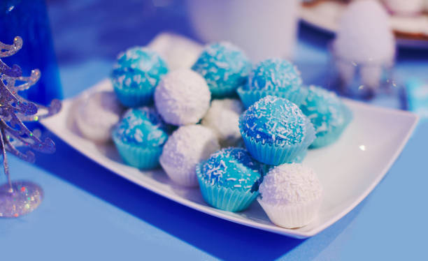 istock Details of winter style birthday candy bar 689104052