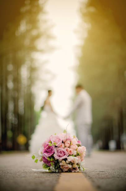 istock a couple wedding on the road 689179894