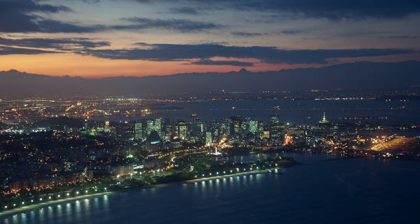 istock Rio de Janeiro in the night 689191222
