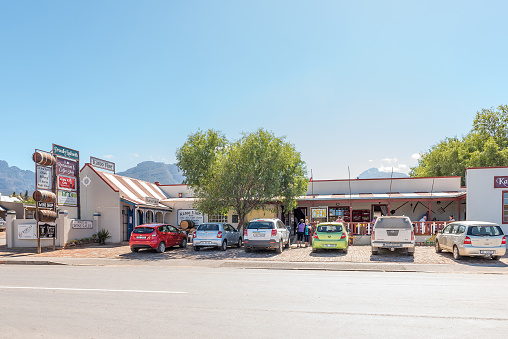 Ladismith: A small shopping centre with restaurant and winery in Ladismith, a small town in the Western Cape Province