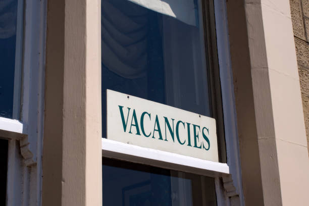 istock Bed and breakfast sign showing vacancies available 689304284