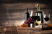 Red wine and cheese