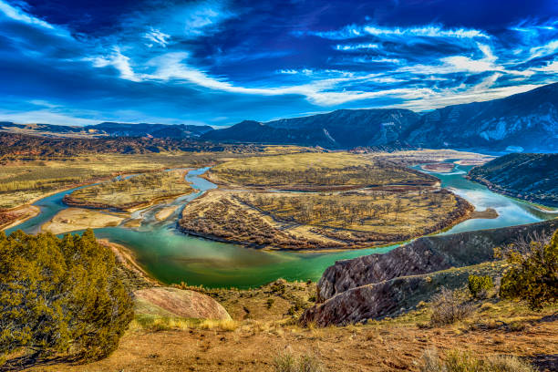 island park dinosaur nationalmonument - dinosaur national monument stock-fotos und bilder