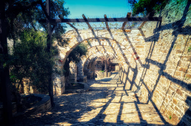 istock Dochiariou Monastery, Athos Peninsula, Mount Athos, Chalkidiki, Greece 689540664