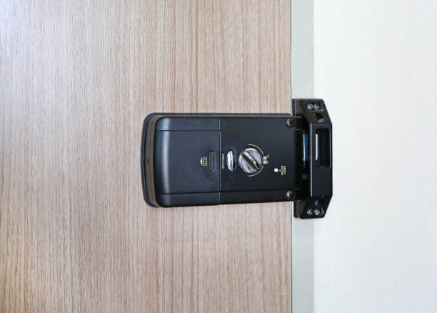 parte posterior de una sala de cerradura de puerta electrónica. - cardkey entrance keyless order fotografías e imágenes de stock