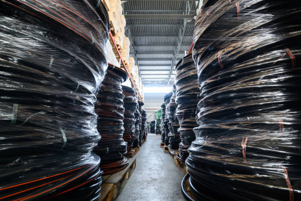 istock Long shelves with a variety of boxes and containers 689554358