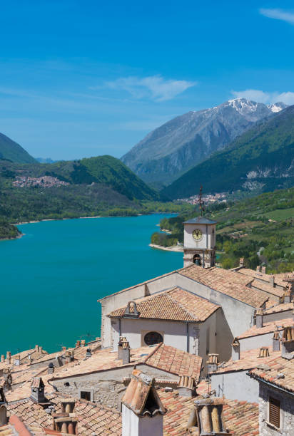 istock National Park of Abruzzo (Italy) 689572504