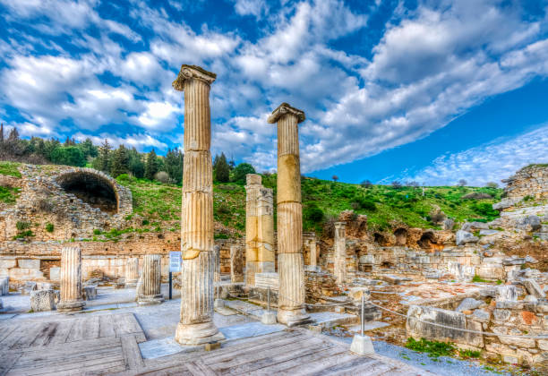 istock Bath of Varius in Ephesus Ancient City 689719622