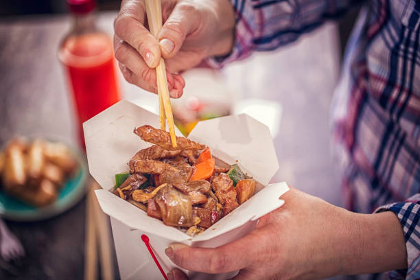 istock Spicy Kung Pao Chicken 689728740