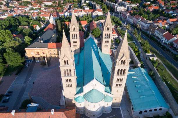istock Pecs cityBird eye view 689759394