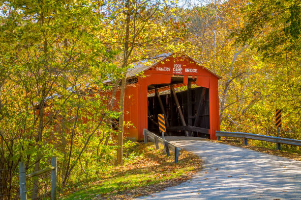 Bakers Camp covered bridge Putnam county, IN indiana covered bridge stock pictures, royalty-free photos & images