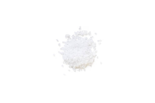istock sea salt isolated on a white background 689881570