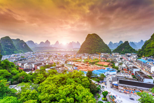 istock Guilin in Yangshuo, Guangxi, beautiful landscape 689915314